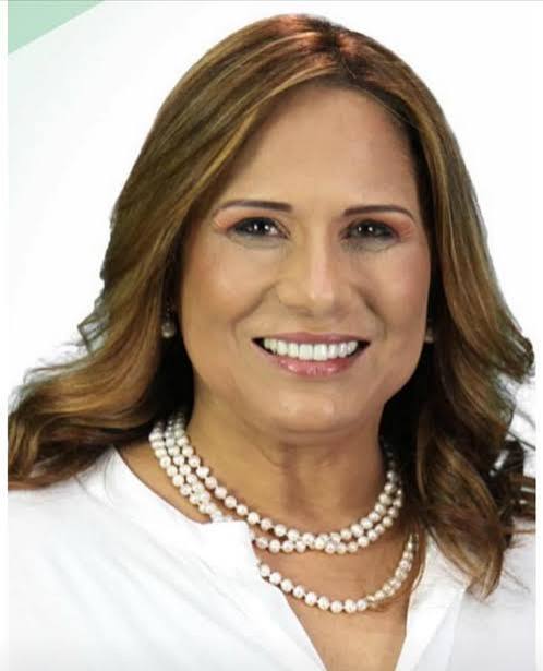 Hoje quem está completando idade nova é a melhor prefeita que Riachão do Dantas já teve a ex prefeita Gerana Costa